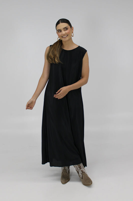 Vestido Dark Waves